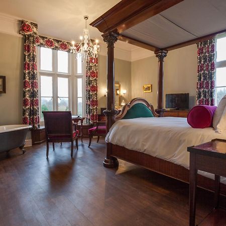 Готель Burley Manor Екстер'єр фото