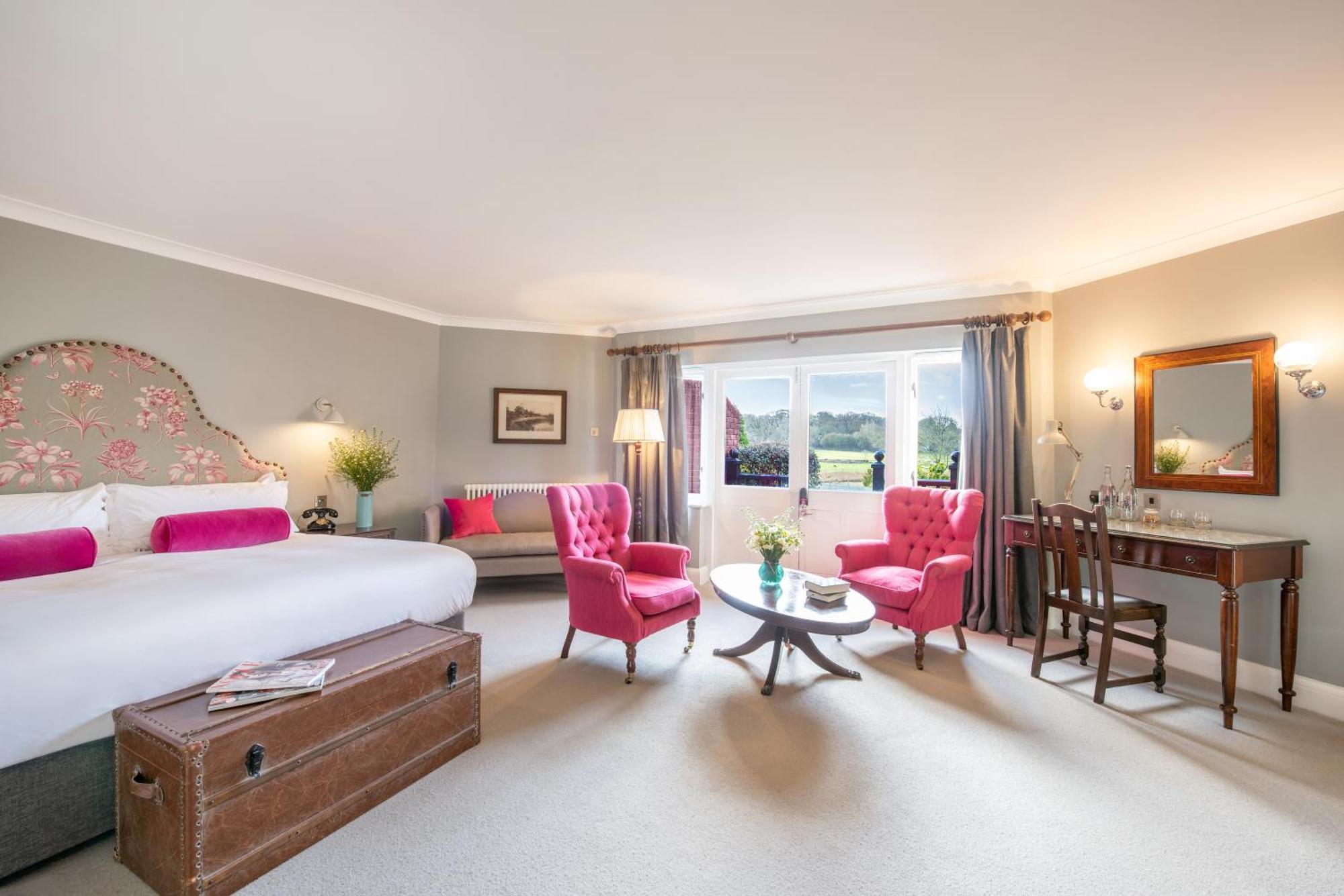 Готель Burley Manor Екстер'єр фото