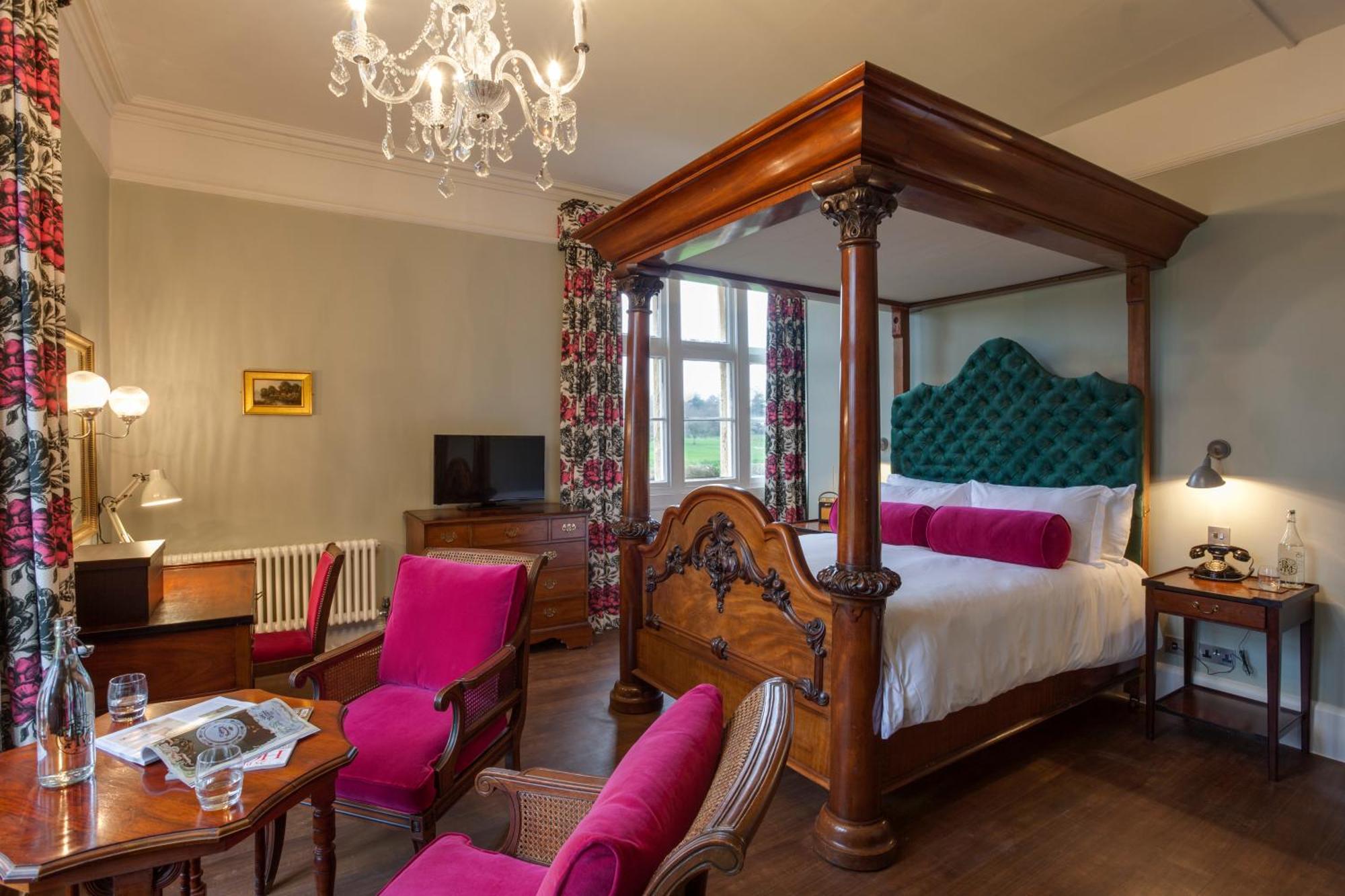 Готель Burley Manor Екстер'єр фото